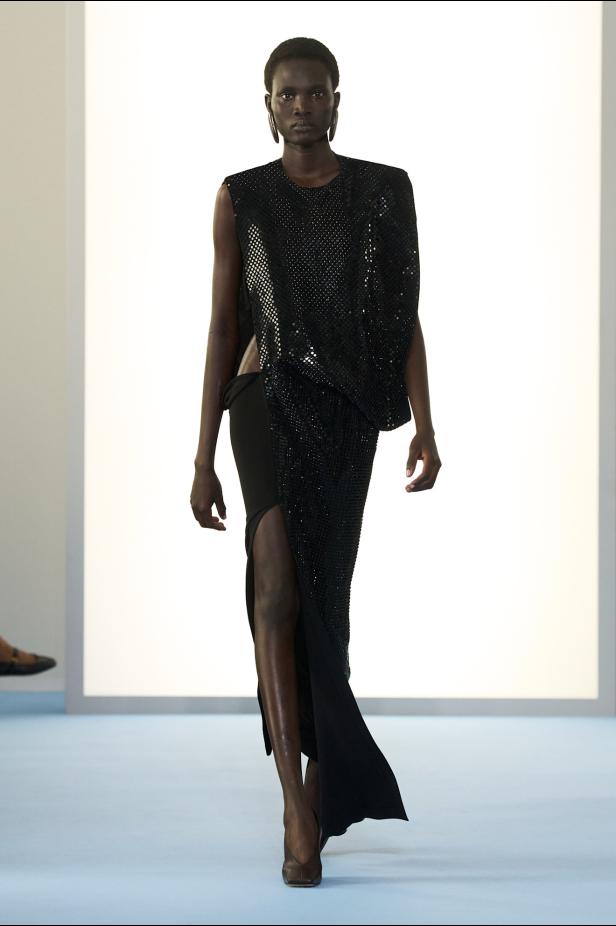 مجموعة سبورتماكس لخريف 2026 ديناميكية من دون ازدحام