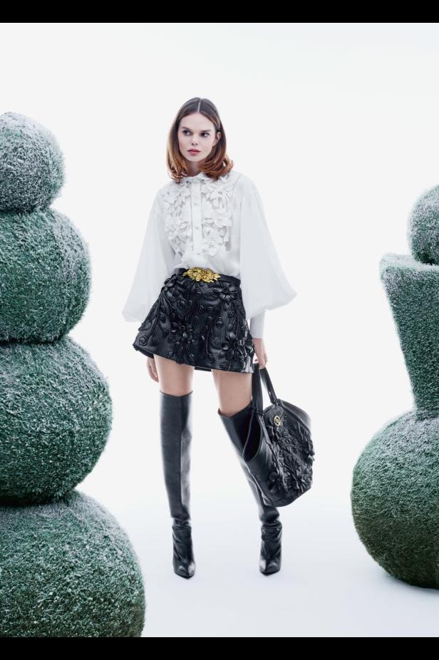 مجموعة طوني ورد لخريف 2026... إتقان فن التفكيك والوهم البصري