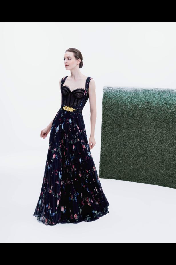 مجموعة طوني ورد لخريف 2026... إتقان فن التفكيك والوهم البصري