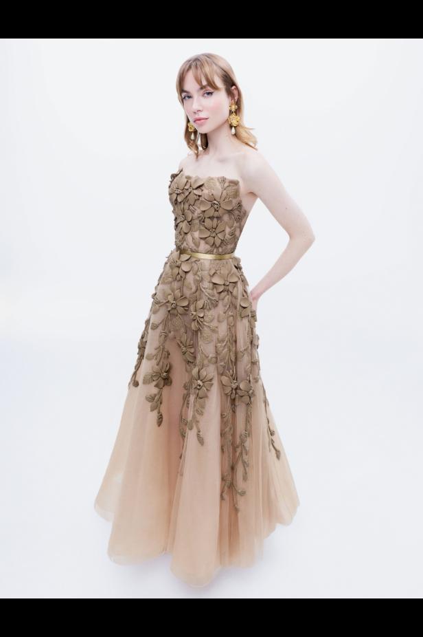 مجموعة طوني ورد لخريف 2026... إتقان فن التفكيك والوهم البصري