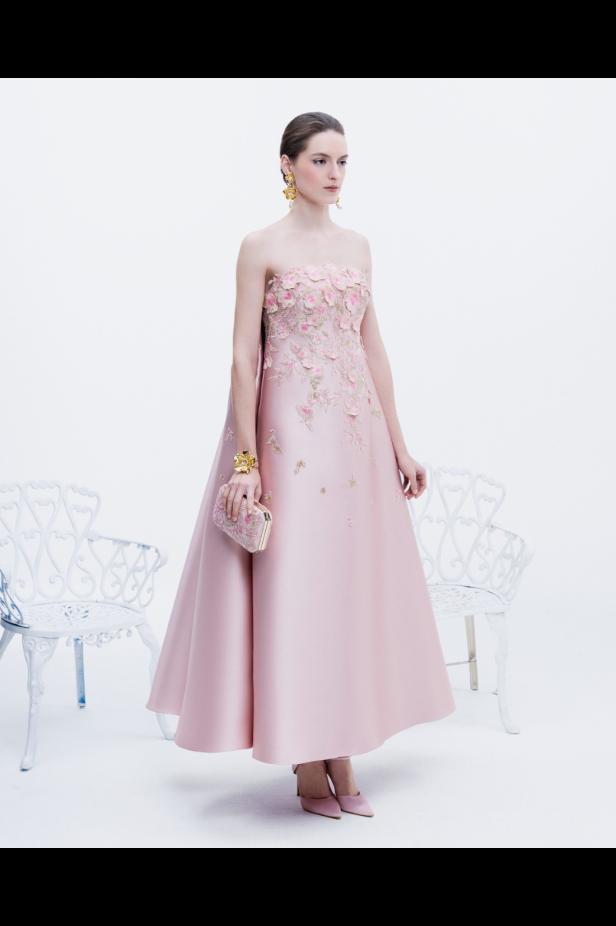 مجموعة طوني ورد لخريف 2026... إتقان فن التفكيك والوهم البصري