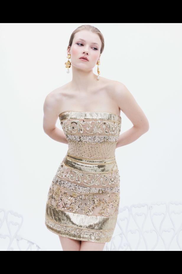 مجموعة طوني ورد لخريف 2026... إتقان فن التفكيك والوهم البصري