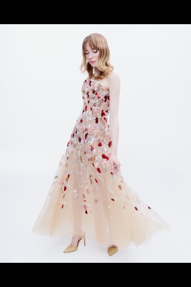 مجموعة طوني ورد لخريف 2026... إتقان فن التفكيك والوهم البصري