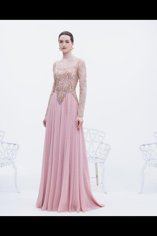 مجموعة طوني ورد لخريف 2026... إتقان فن التفكيك والوهم البصري