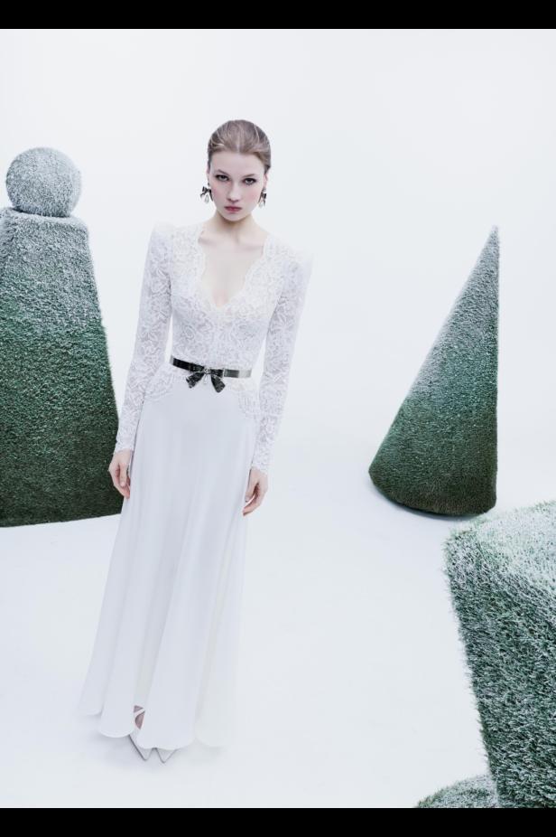 مجموعة طوني ورد لخريف 2026... إتقان فن التفكيك والوهم البصري