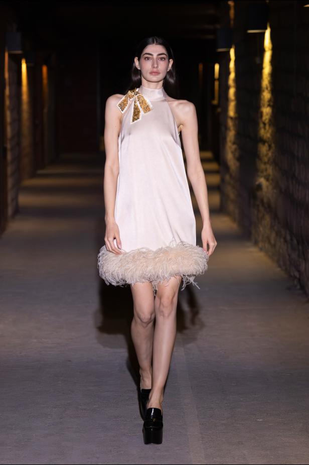 مجموعة Ungaro لخريف وشتاء 2027 في باريس