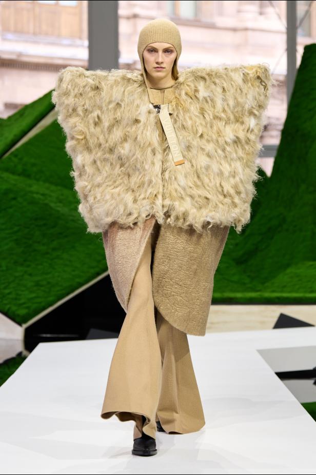 الطبيعة تلهم الأزياء في مجموعة لويس فويتون لموسم خريف 2026