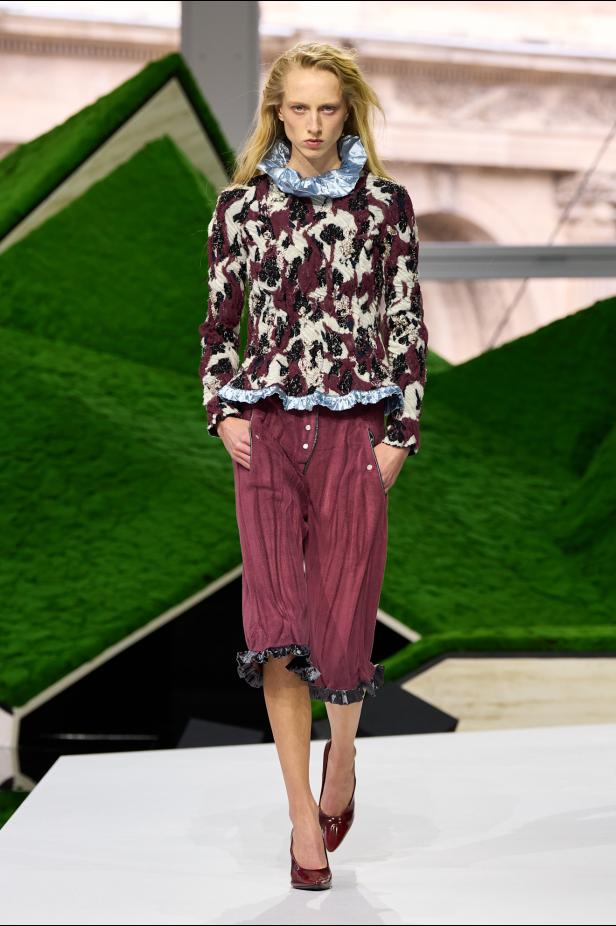 الطبيعة تلهم الأزياء في مجموعة لويس فويتون لموسم خريف 2026