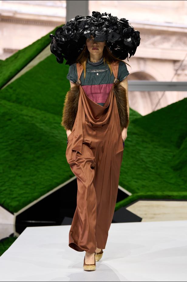 الطبيعة تلهم الأزياء في مجموعة لويس فويتون لموسم خريف 2026