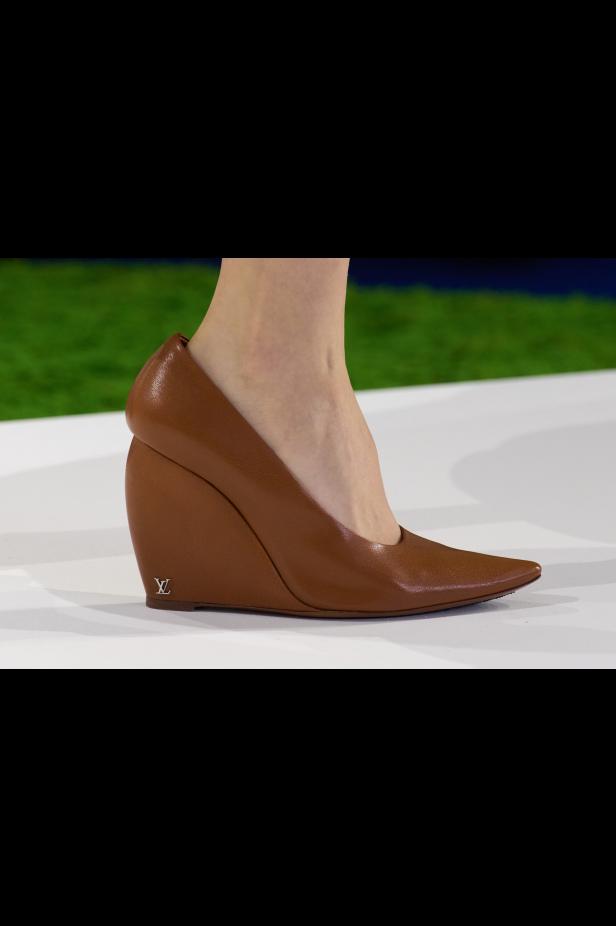 الطبيعة تلهم الأزياء في مجموعة لويس فويتون لموسم خريف 2026