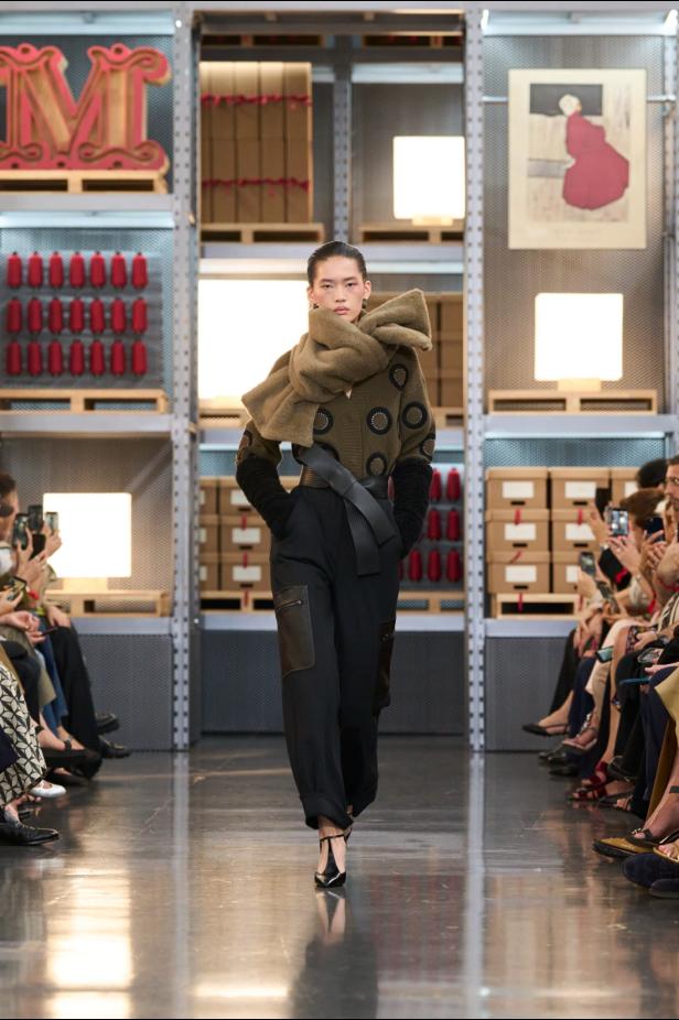 Max Mara‏ تحتفل بإرث 75 عامًا وترسم ملامح أزياء السفر والعطلات لموسم 2027‏