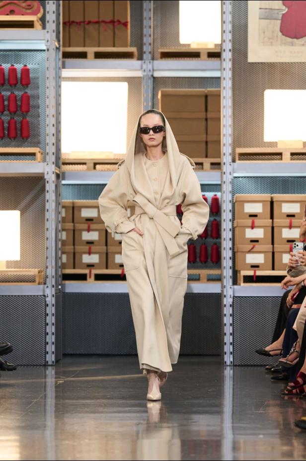 Max Mara‏ تحتفل بإرث 75 عامًا وترسم ملامح أزياء السفر والعطلات لموسم 2027‏