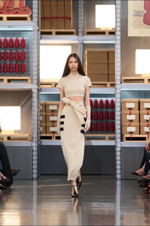 Max Mara‏ تحتفل بإرث 75 عامًا وترسم ملامح أزياء السفر والعطلات لموسم 2027‏