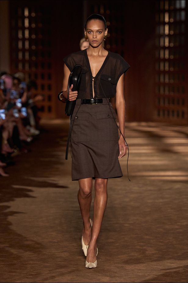 حرية الأربعينيات بلغة ‏Ferragamo‏ في مجموعة ربيع وصيف 2027‏