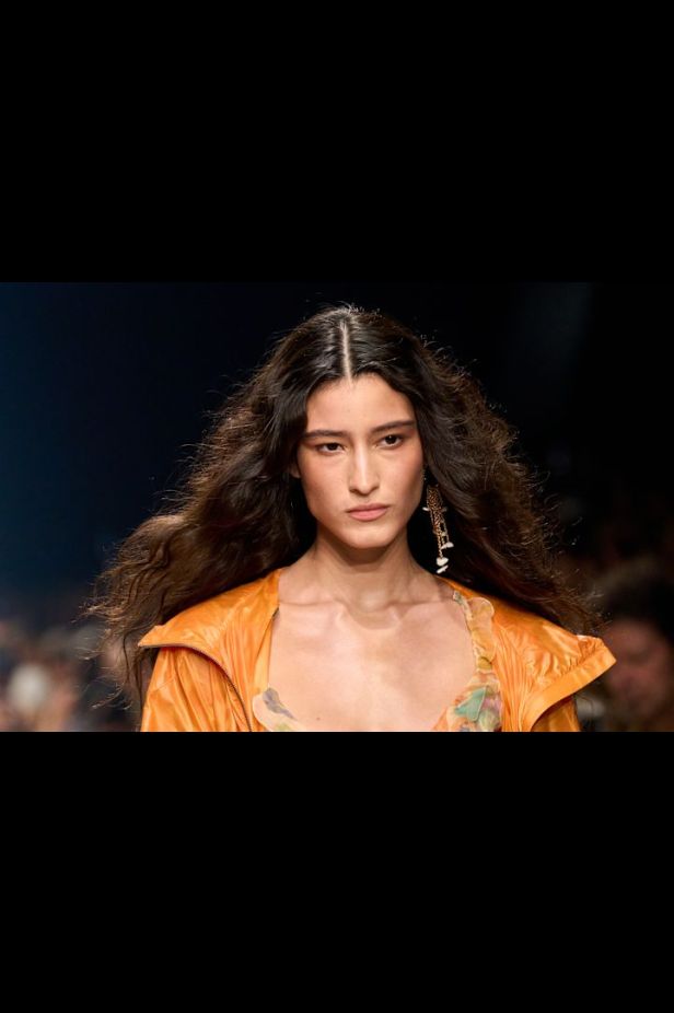 مجموعة ‏ETRO‏ ‏لربيع‏ 2027