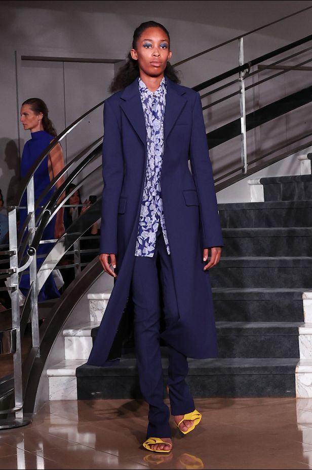 مجموعة ‏Proenza Schouler‏ لربيع 2027... راشيل سكوت تكتب حوارًا بين الإرث والعصرية