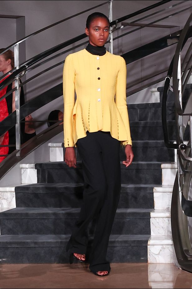 مجموعة ‏Proenza Schouler‏ لربيع 2027... راشيل سكوت تكتب حوارًا بين الإرث والعصرية