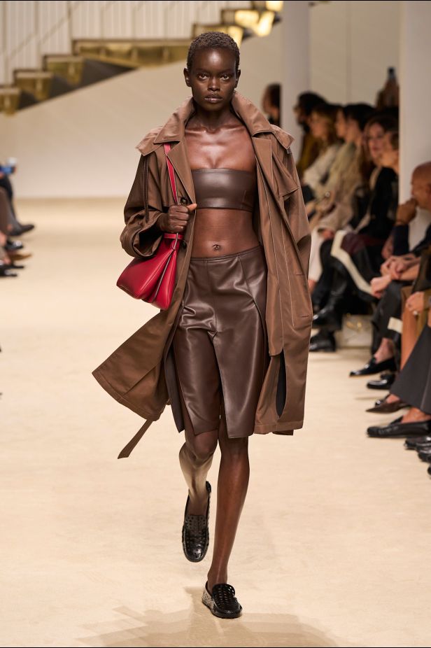 مجموعة ‏Tod's‏ لربيع وصيف 2027... أناقة إيطالية تحتفي بالحرفية وجمال التفاصيل‏