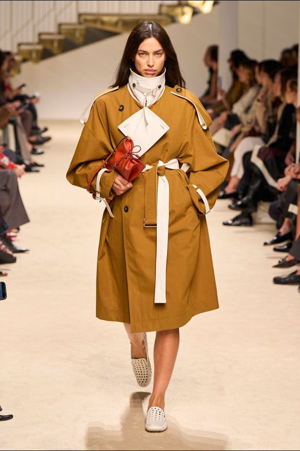مجموعة ‏Tod's‏ لربيع وصيف 2027... أناقة إيطالية تحتفي بالحرفية وجمال التفاصيل‏