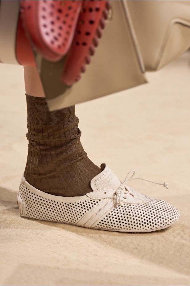مجموعة ‏Tod's‏ لربيع وصيف 2027... أناقة إيطالية تحتفي بالحرفية وجمال التفاصيل‏