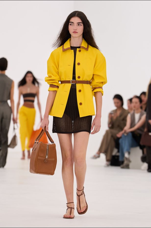 مجموعة ‏Hermès‏ لربيع وصيف 2027... تجسيد شكل الهواء وخفة لا تُزن