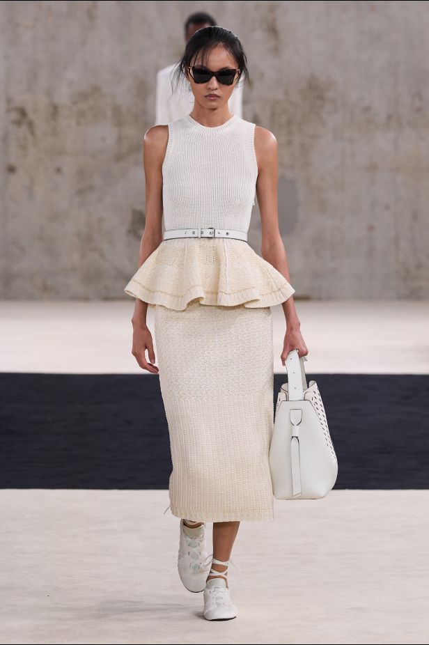 مجموعةLanvin ‎ لربيع وصيف 2027... مستهلمة من جين لانفان إلى نجمات القرن العشرين