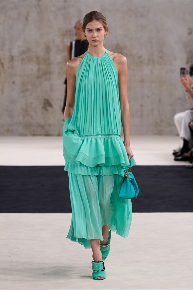 مجموعةLanvin ‎ لربيع وصيف 2027... مستهلمة من جين لانفان إلى نجمات القرن العشرين