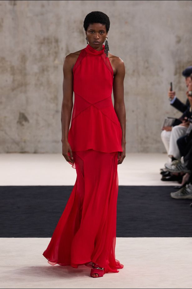 مجموعةLanvin ‎ لربيع وصيف 2027... مستهلمة من جين لانفان إلى نجمات القرن العشرين