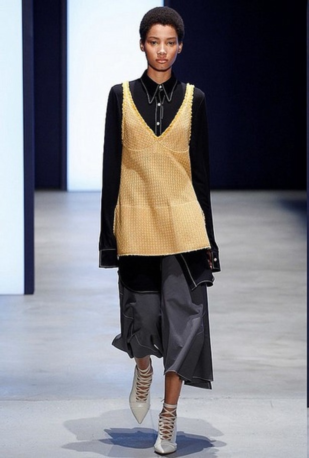 عرض Derek Lam لسيّدة تهوى العفوية! 