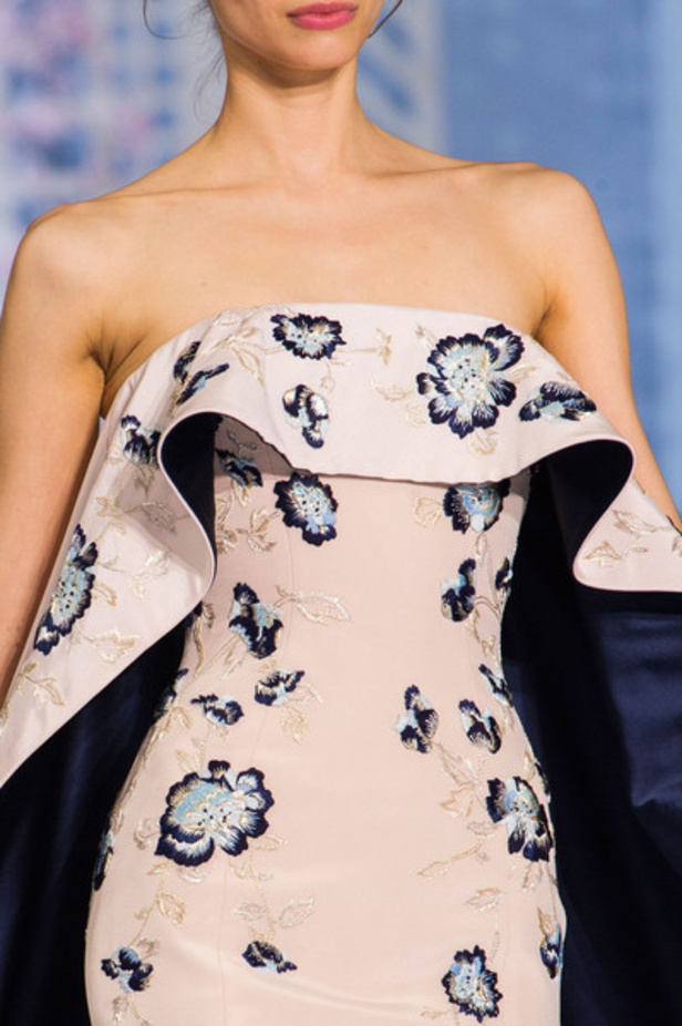 عرض "رالف أند روسو" للأزياء الفاخرة لربيع وصيف 2016