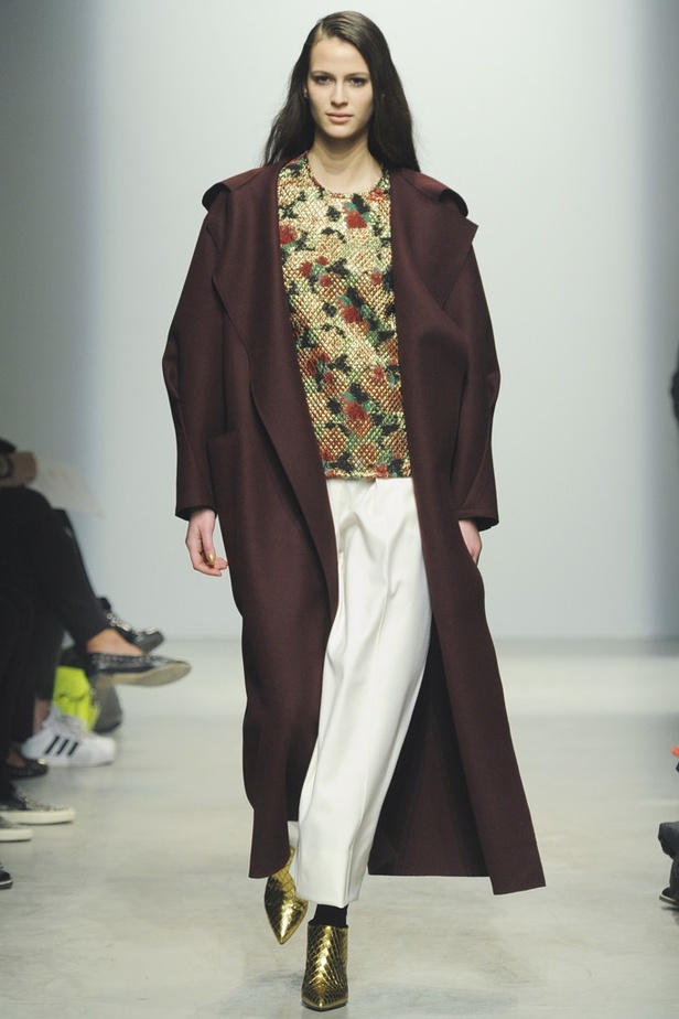 Maison Rabih Kayrouz... نظرة فرنسية على الدلال العربي