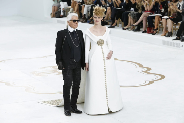 مجموعة Chanel Couture تُجسّد جوانب المرأة المتعددة!