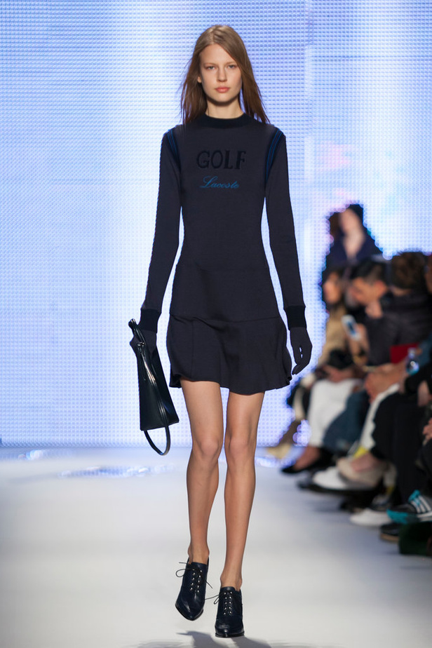 LACOSTE: أناقة لا تعرف التعب