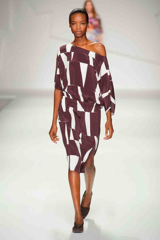 حرير JASPER CONRAN يصنع ربيعك الخاص