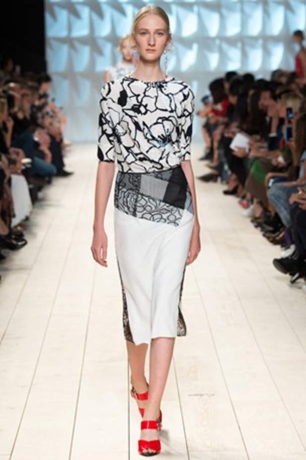 الأنوثة والرقي يتناغمان في مجموعة  Nina Ricci