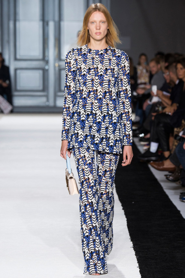 ريش وأزهار في عالم Giambatistta Valli