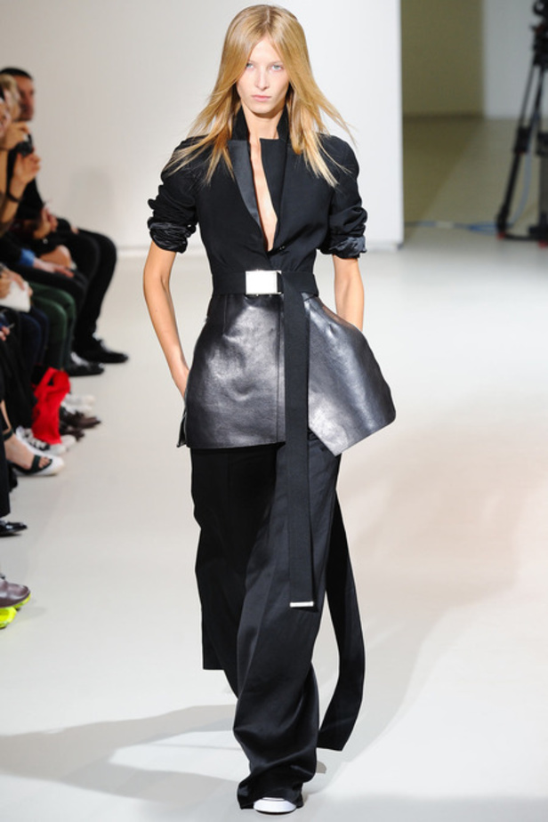 Yang Li: الاسلوب الذكوري رمز الخفة والراحة