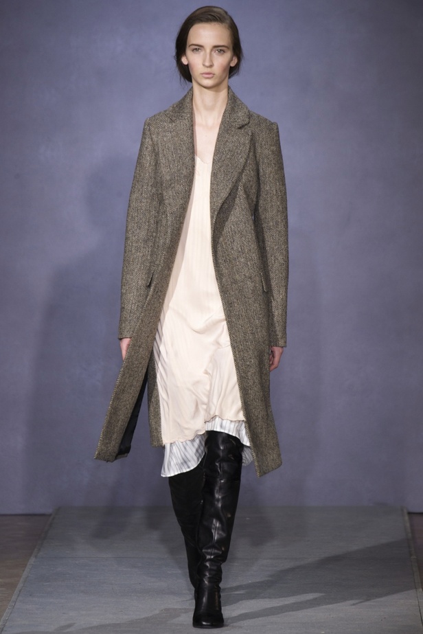 أناقة انكليزية من دار Martin Margiela الفرنسية