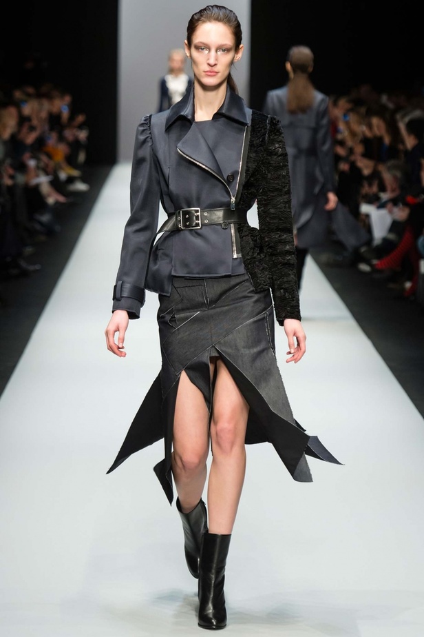 تصاميم بروح حسيّة ومتمرّدة في مجموعة Guy Laroche