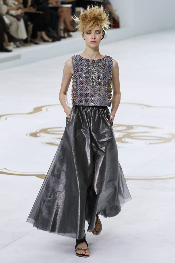 مجموعة Chanel Couture تُجسّد جوانب المرأة المتعددة!