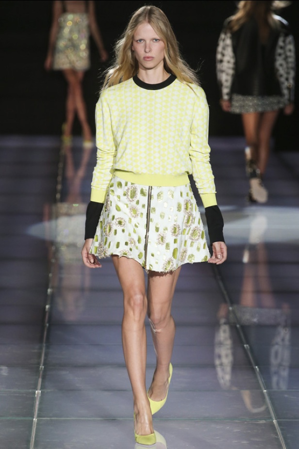 تخريمات دائرية ونقوش متداخلة في مجموعة FAUSTO PUGLISI