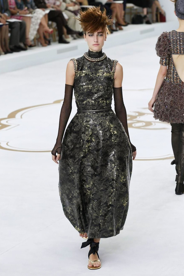 مجموعة Chanel Couture تُجسّد جوانب المرأة المتعددة!