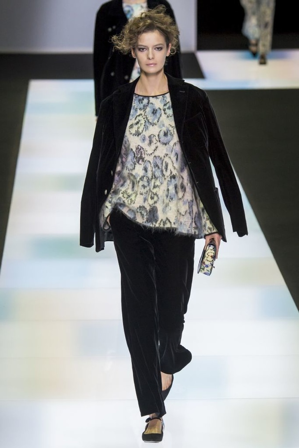 عرض جورجيو ارماني لخريف وشتاء 2016-2017