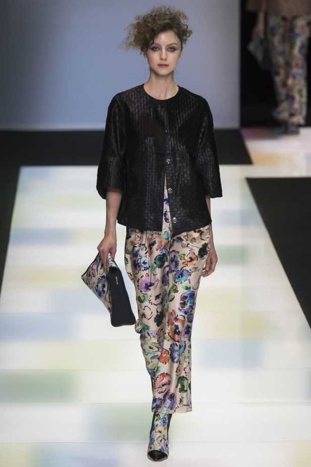 عرض جورجيو ارماني لخريف وشتاء 2016-2017