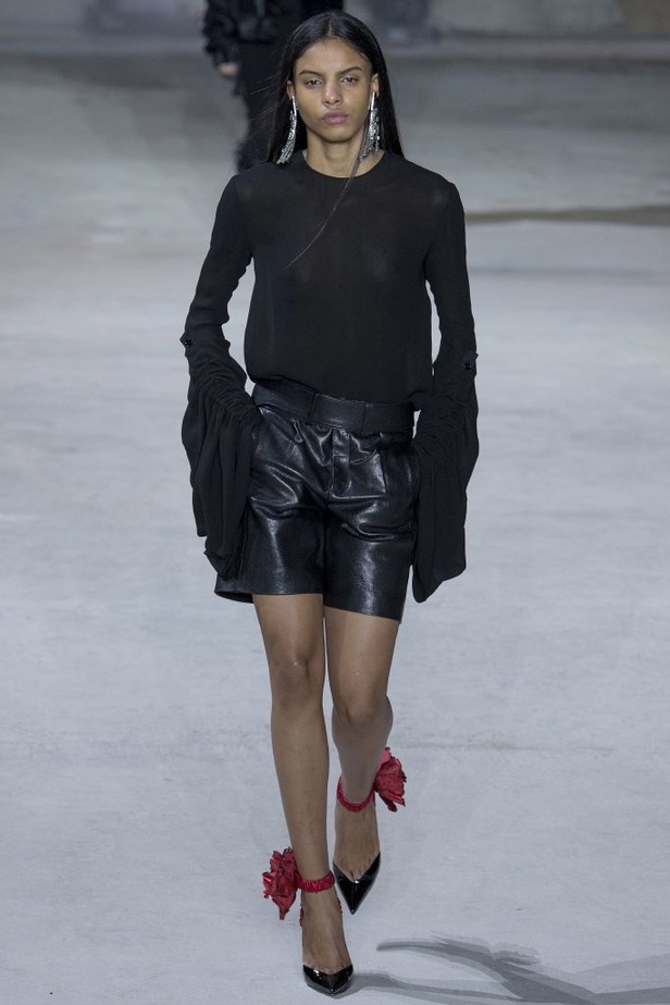 مجموعة Saint Laurent لخريف وشتاء 2017