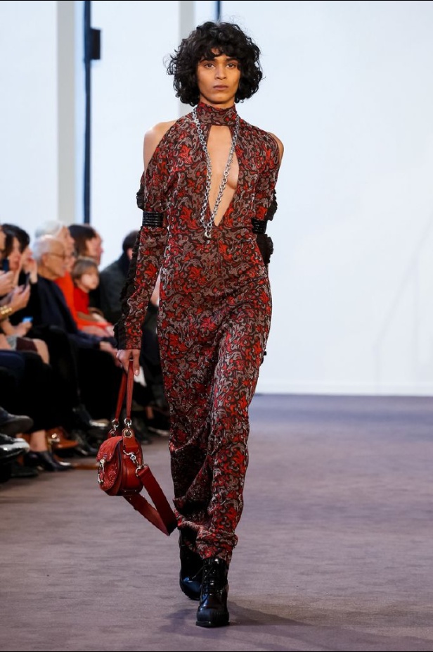 مجموعة كلوي Chloe للألبسة الجاهزة لخريف و شتاء 2018