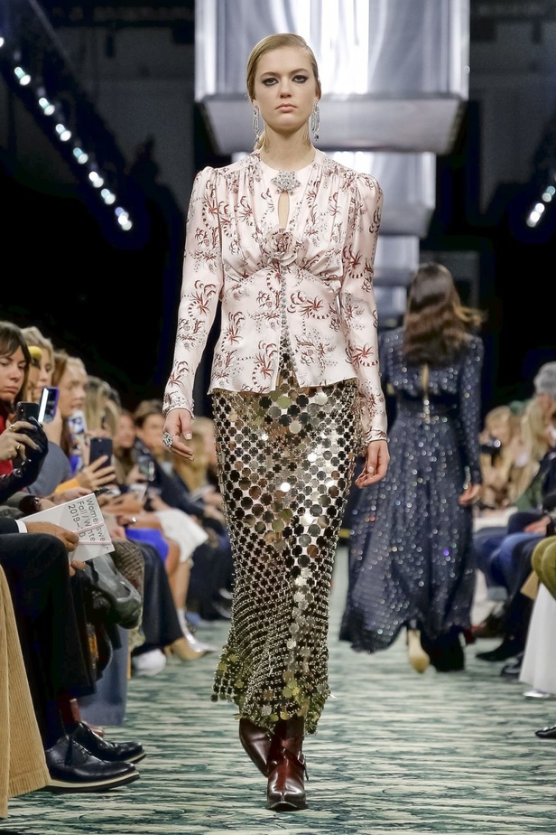 عرض أزياء باكو رابان لخريف وشتاء 2019