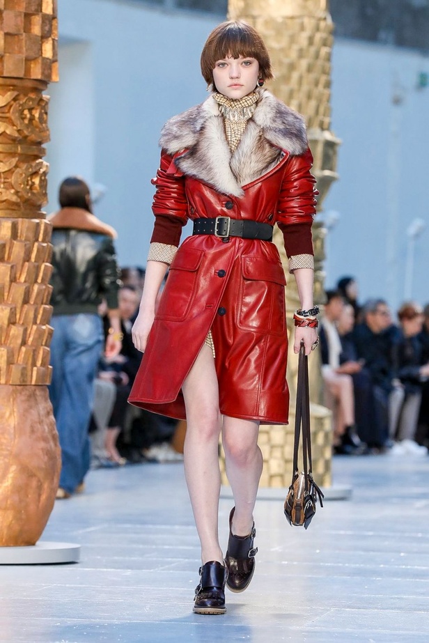 مجموعة كلوي Chloe لخريف وشتاء 2020-2021 خلال اسبوع الموضة في باريس