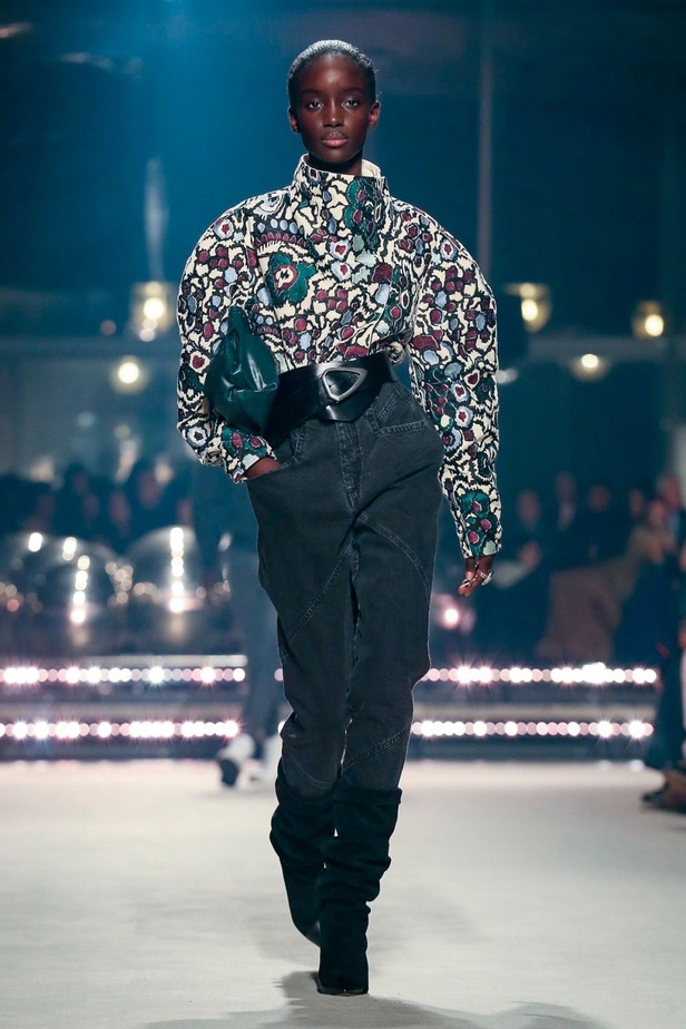 ازياء Isabel Marant لخريف وشتاء 2020 خلال اسبوع الموضة في باريس