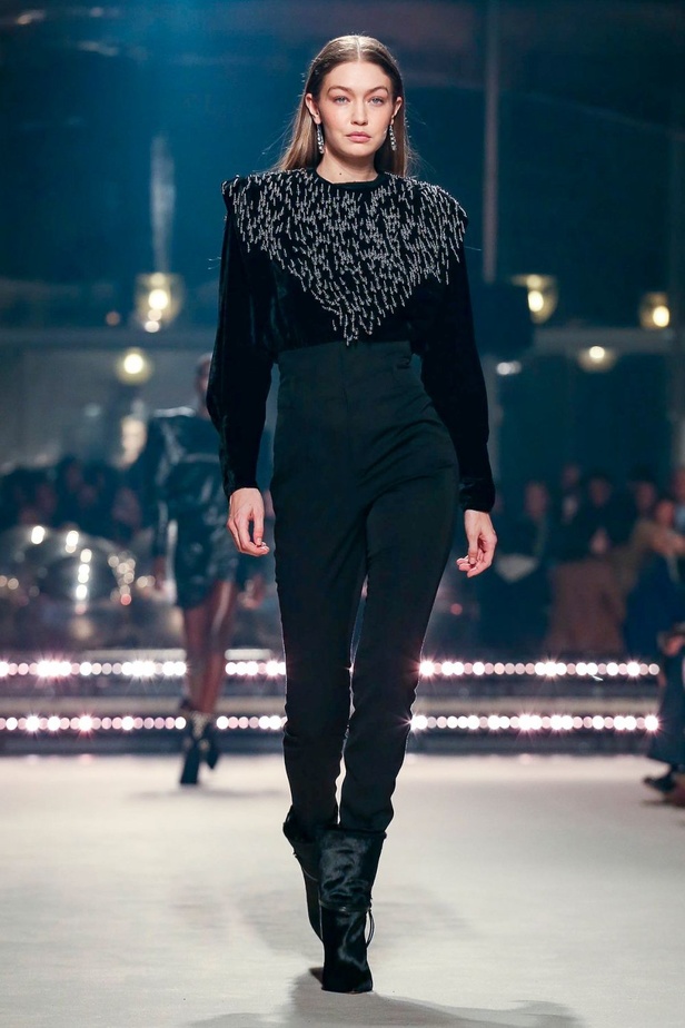 ازياء Isabel Marant لخريف وشتاء 2020 خلال اسبوع الموضة في باريس